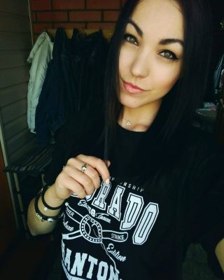 Настя , 8 960 365-29-36