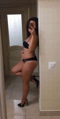 Карина , тел. 8 900 965-99-45 — массаж ню и не только